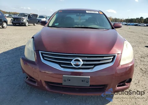 2011 Nissan Altima Base z USA, uszkodzony, nr VIN 1N4AL2AP4BN440740